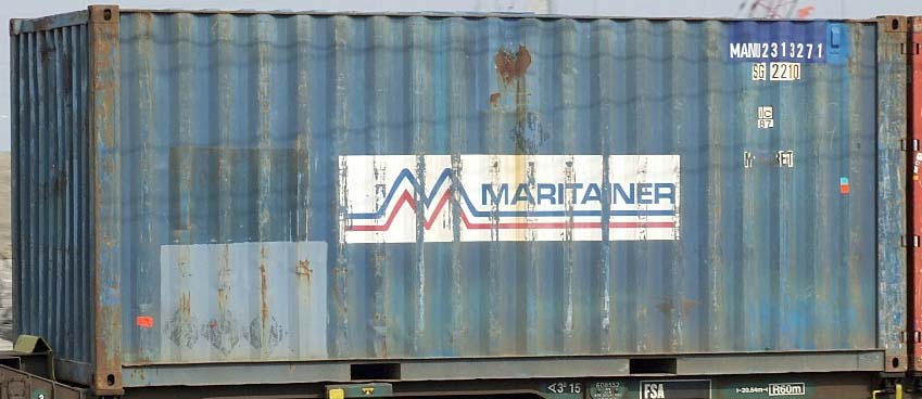 20DC container with prefix MANU