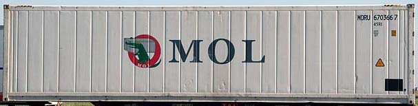 40REF container with prefix MORU