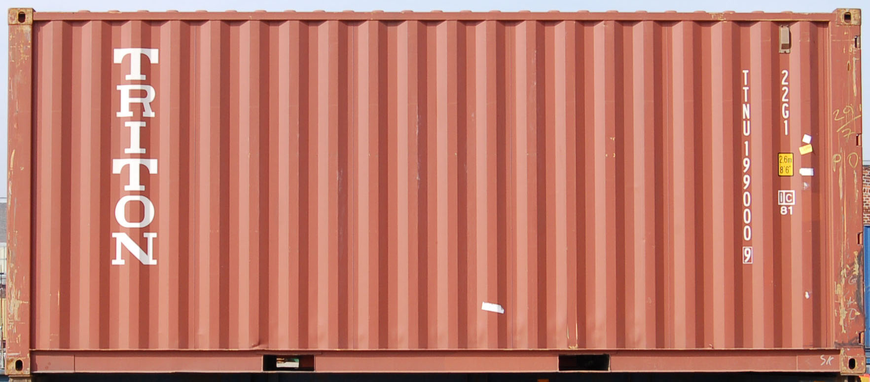 20DC container with prefix TTNU